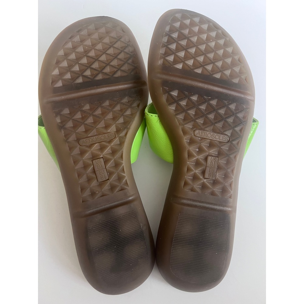 Aerosoles Savvy Lime Green Thong Sandals Silver Buckle Slide Women 8.5M - Picture 5 of 5